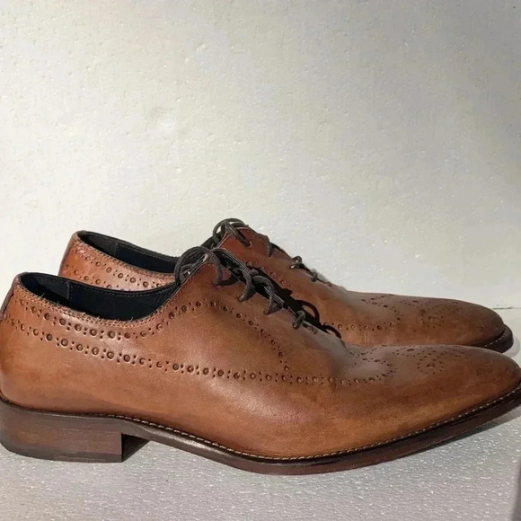 Johnston & Murphy Daley Leather Wing Tip Oxford - Picture 14 of 14